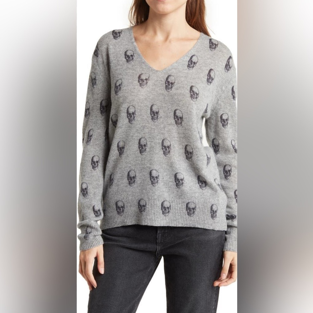 Philosophy Gray Skull Print V-Neck Sweater S